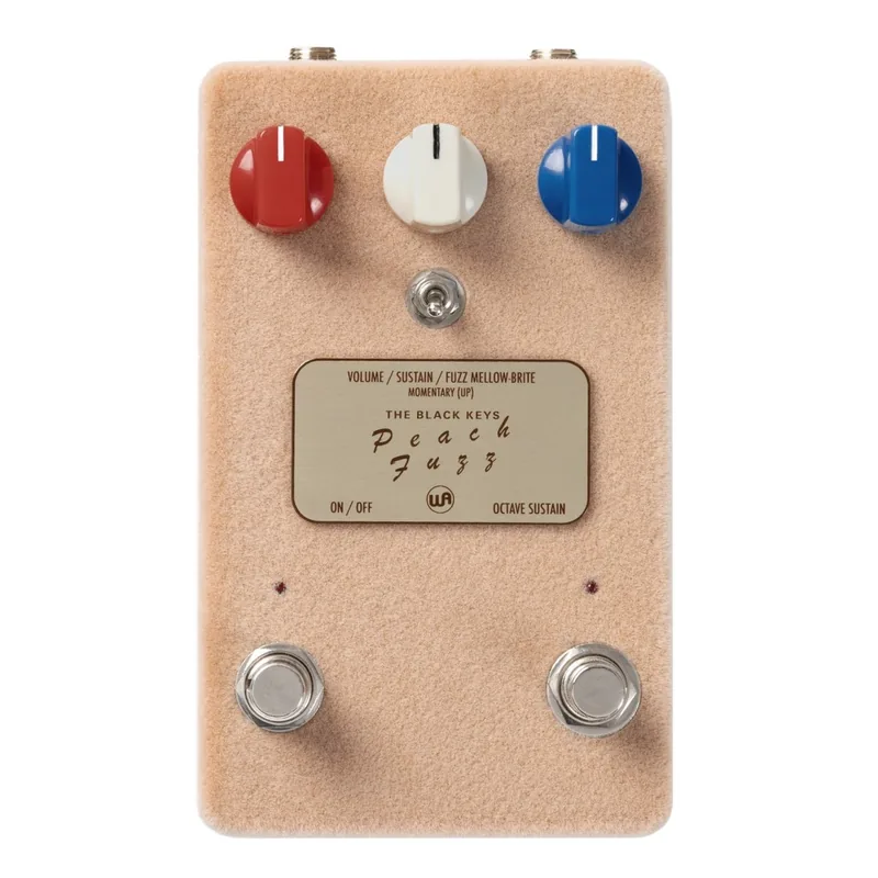 Productfoto van de Warm Audio Peach Fuzz